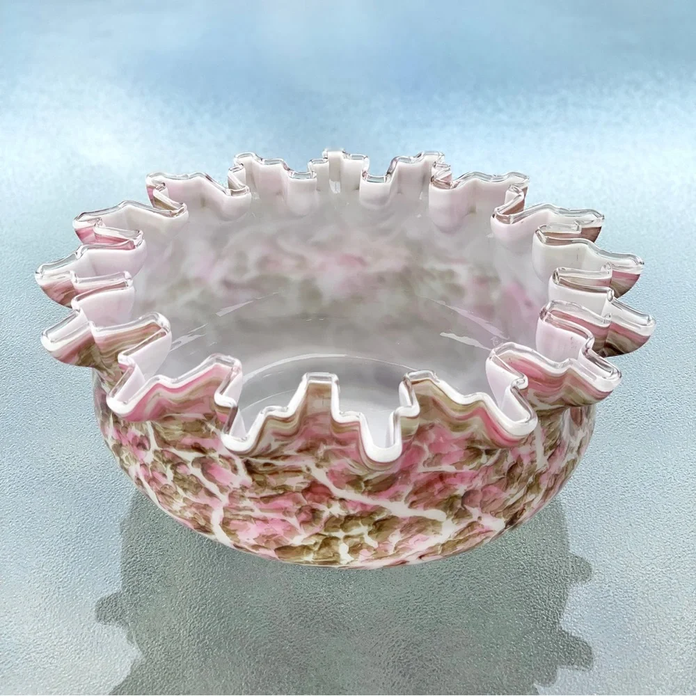 Ruffle Edge Pink and Brown Glass Centerpiece Bowl - Picture 3 of 8